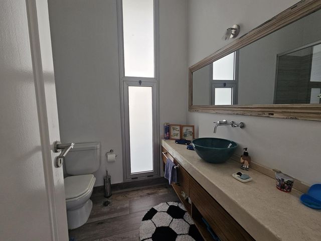 place photo 53