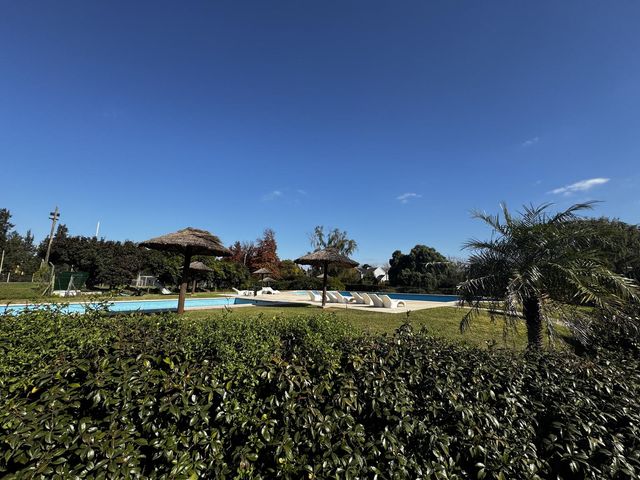 place photo 48