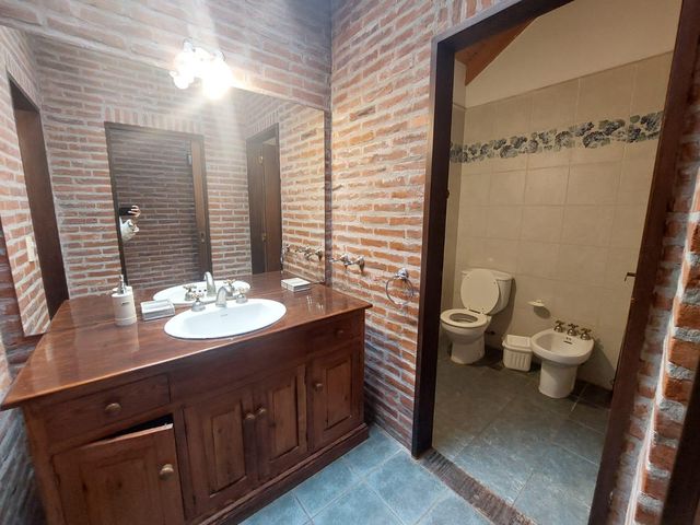 place photo 50