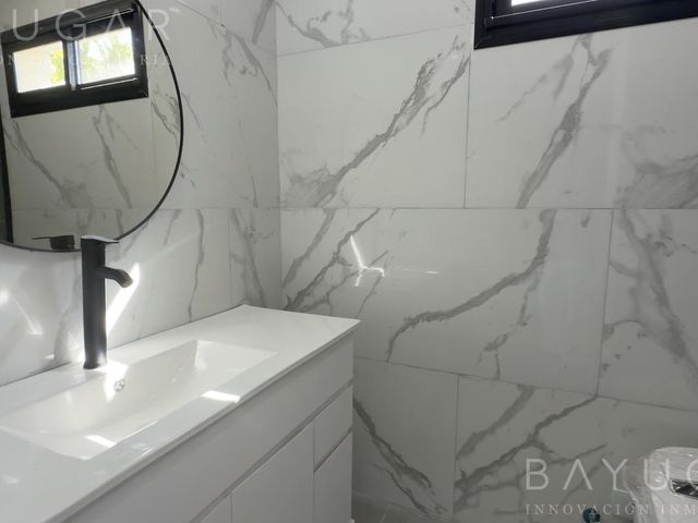 place photo 39