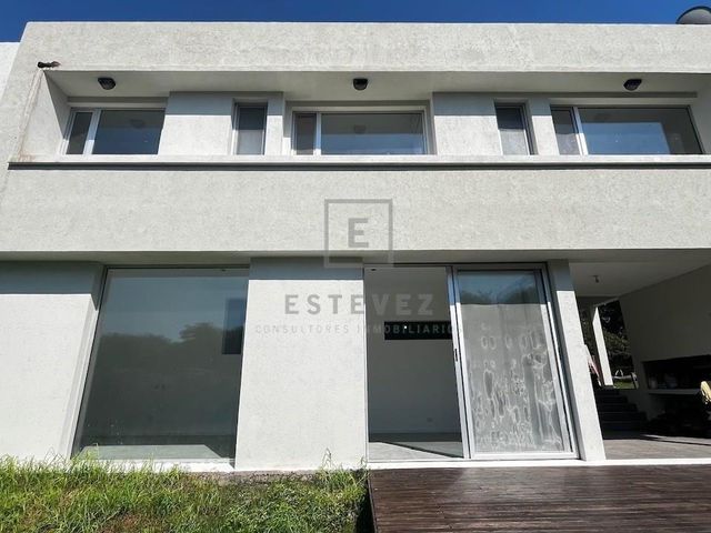 place photo 48