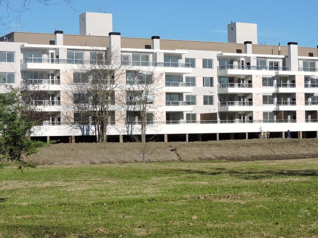 place photo 64