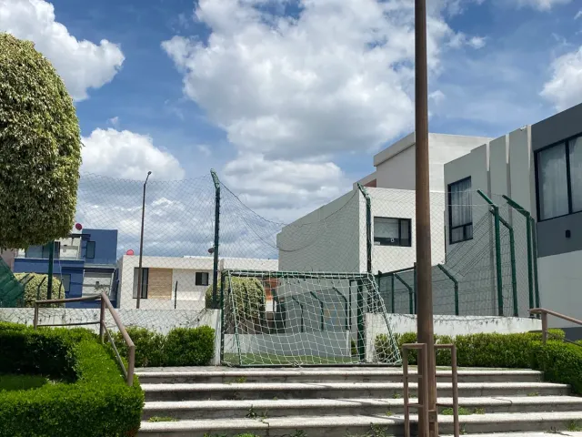 place photo 26