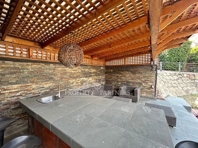 place photo 65