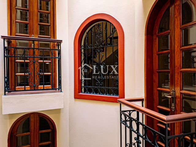 place photo 53