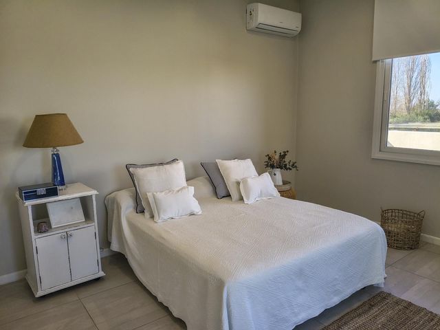place photo 54