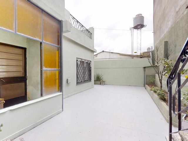 place photo 23