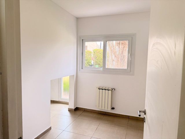 place photo 64