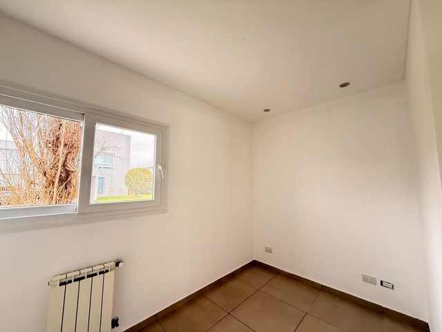 place photo 63