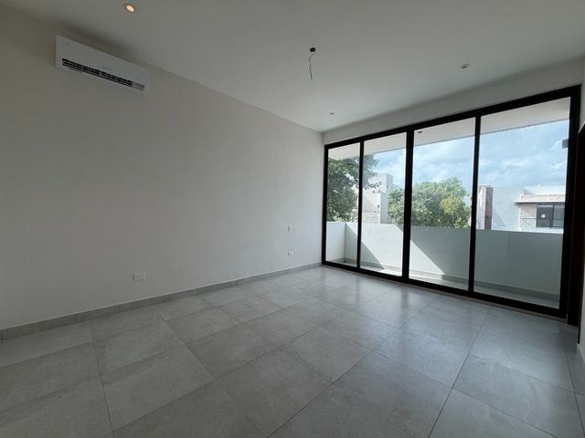 place photo 50