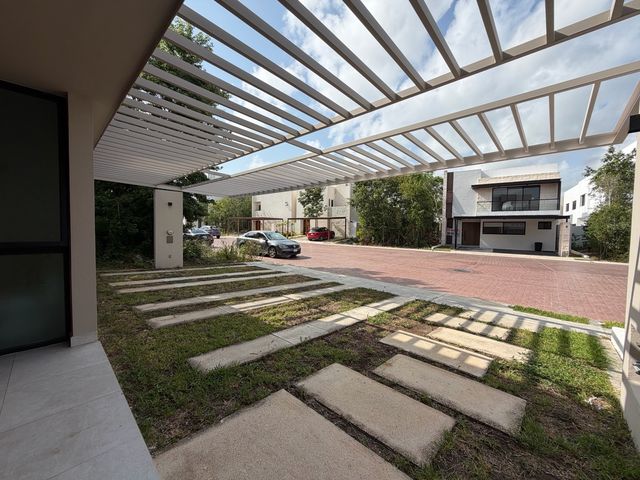 place photo 38