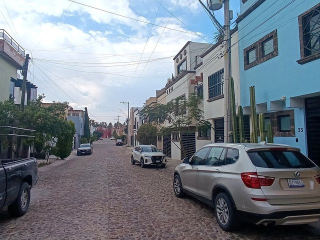 place photo 25