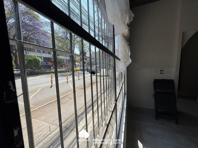 place photo 25