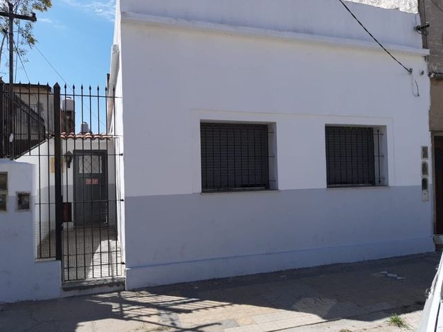 Casa PH en venta en Gerli Este