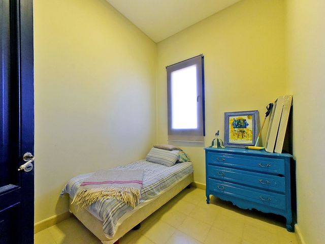 place photo 70