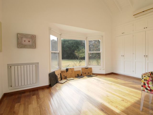 place photo 55