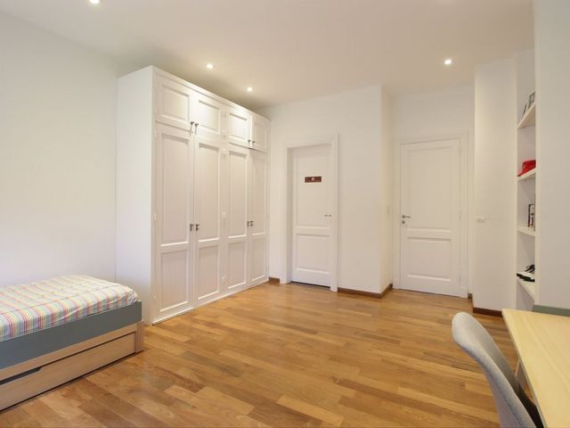 place photo 46