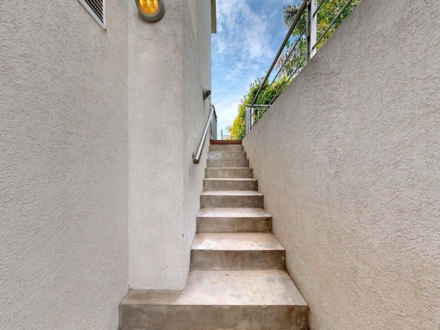 place photo 49
