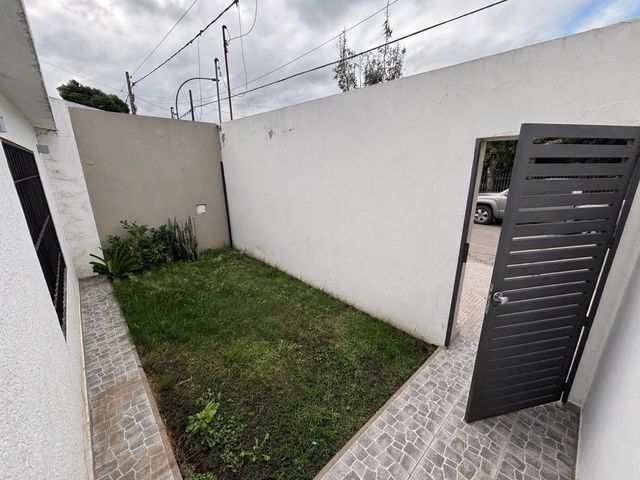 place photo 38