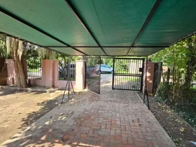 place photo 17