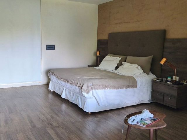 place photo 54