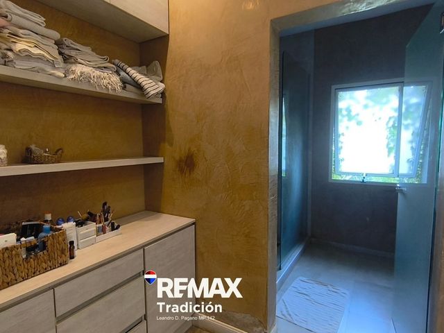 place photo 57