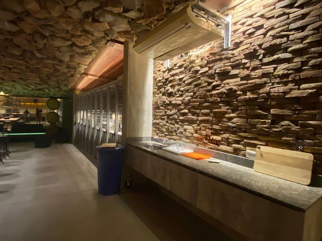 place photo 69