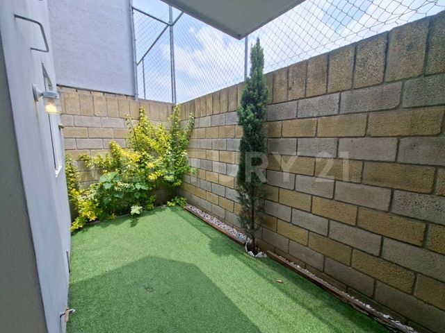 place photo 24