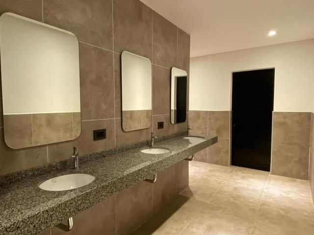 place photo 35
