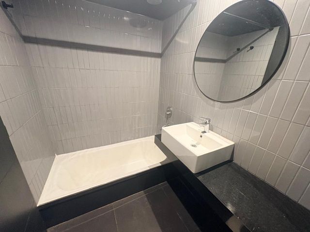 place photo 54