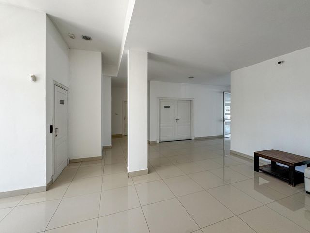place photo 71