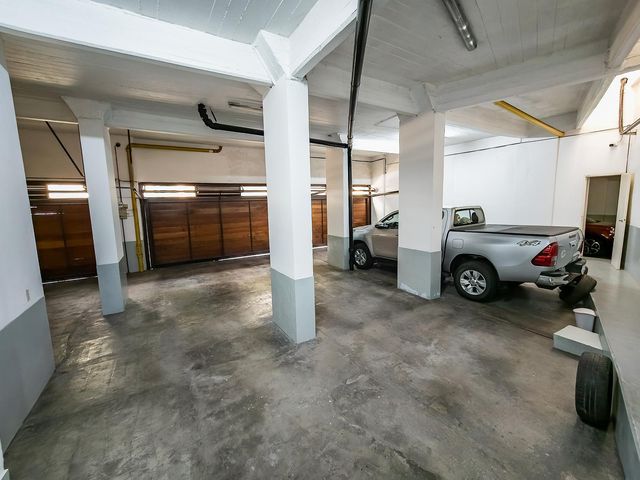place photo 46