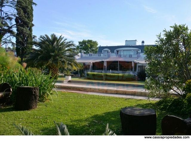 place photo 79
