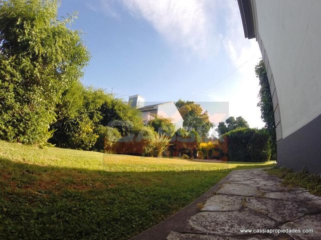 place photo 95