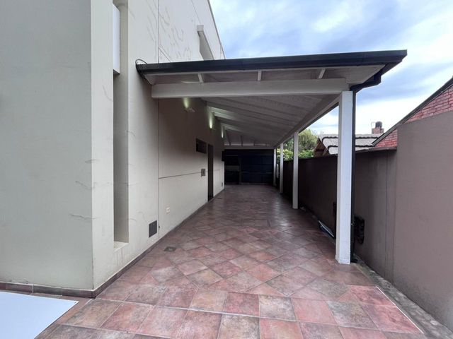 place photo 51