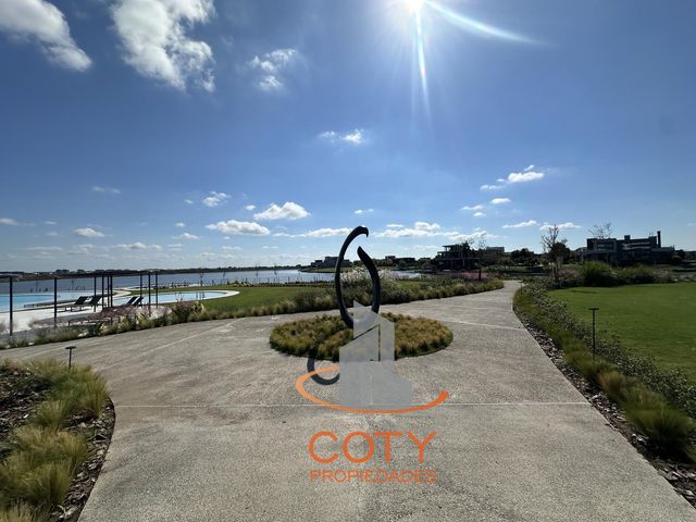 place photo 47