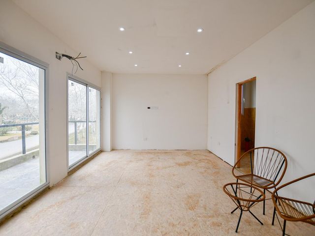 place photo 47
