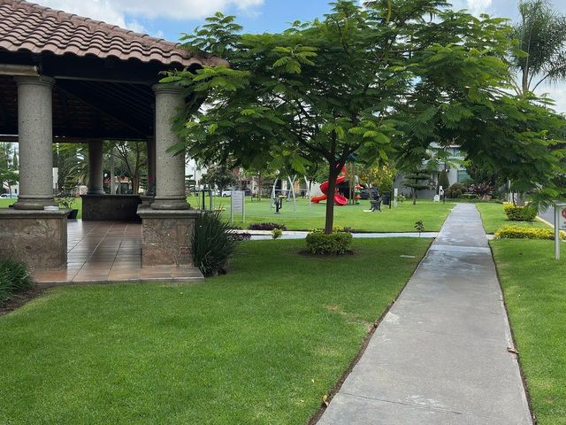 place photo 49