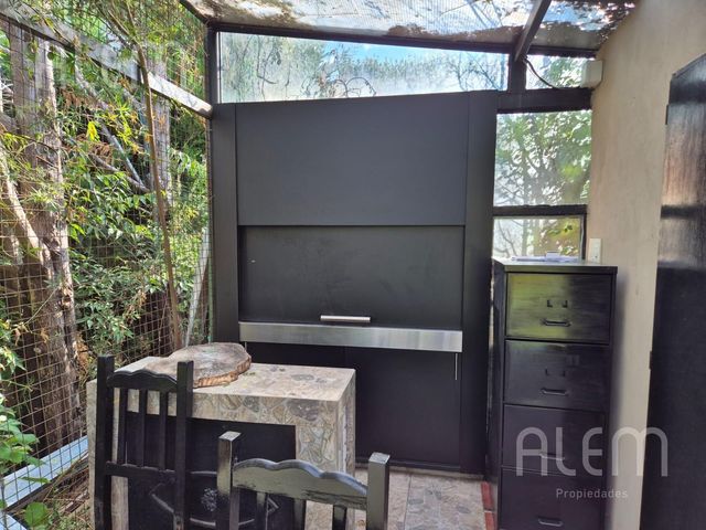 place photo 48