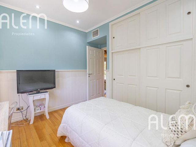 place photo 48