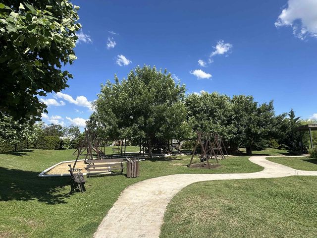 place photo 39
