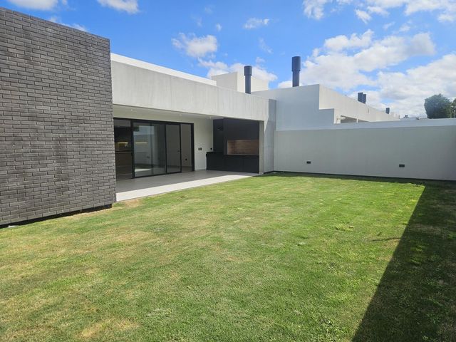 place photo 69