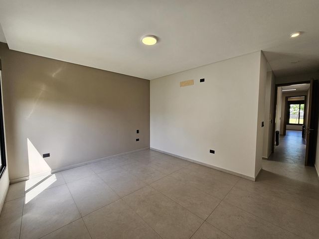 place photo 57