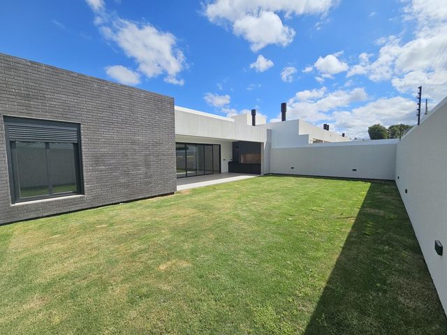 place photo 64