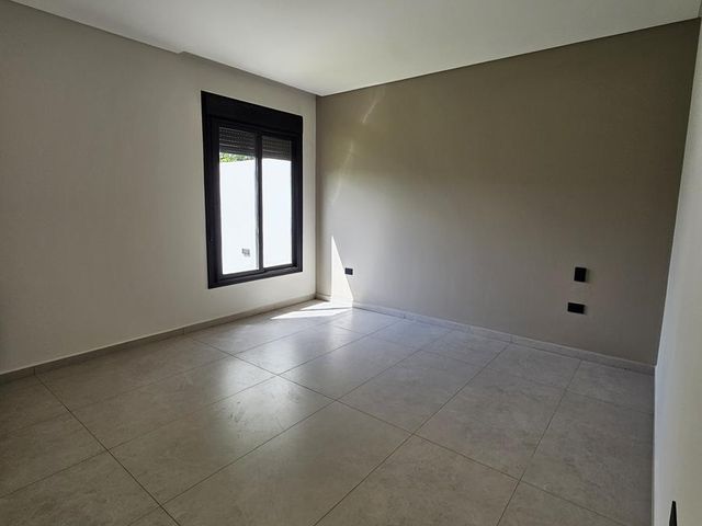 place photo 56