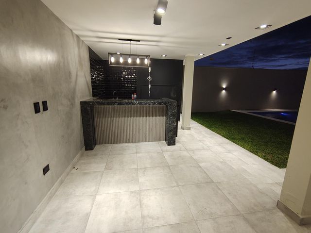 place photo 57