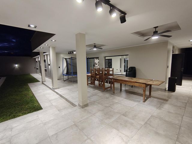 place photo 54