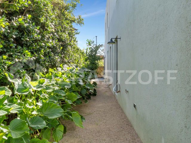 place photo 37