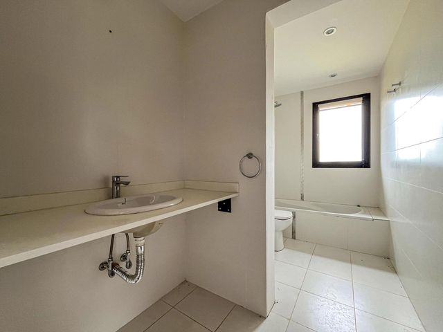 place photo 54