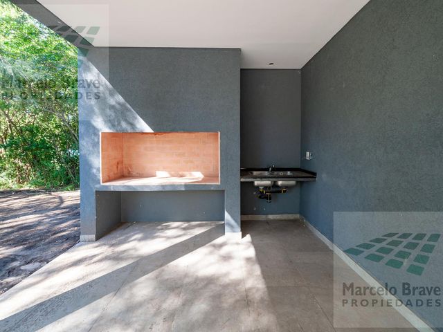 place photo 47